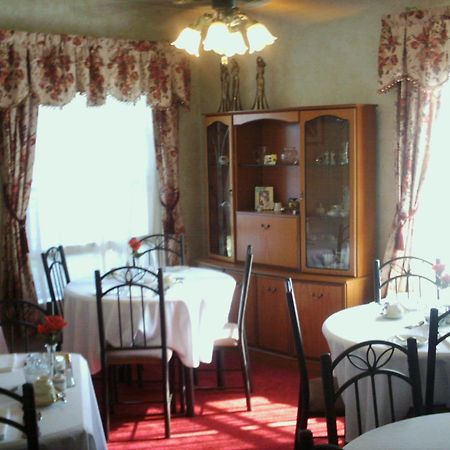 Girard Four Creeks Bed & Breakfast מסעדה תמונה
